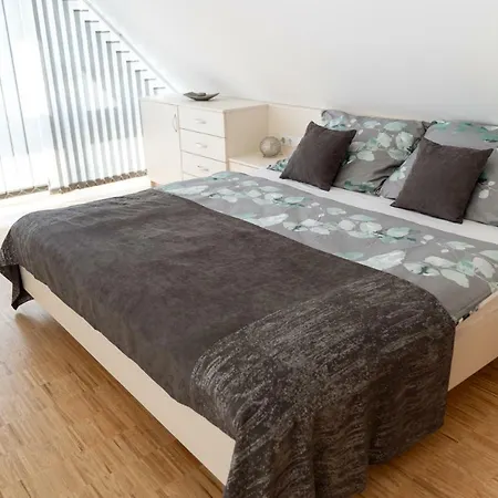 Apartman De Luxe * Heviz